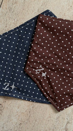 Bandana à pois bleu et blanc